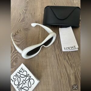Loewe sunglasses like brand new AUTHENTIC